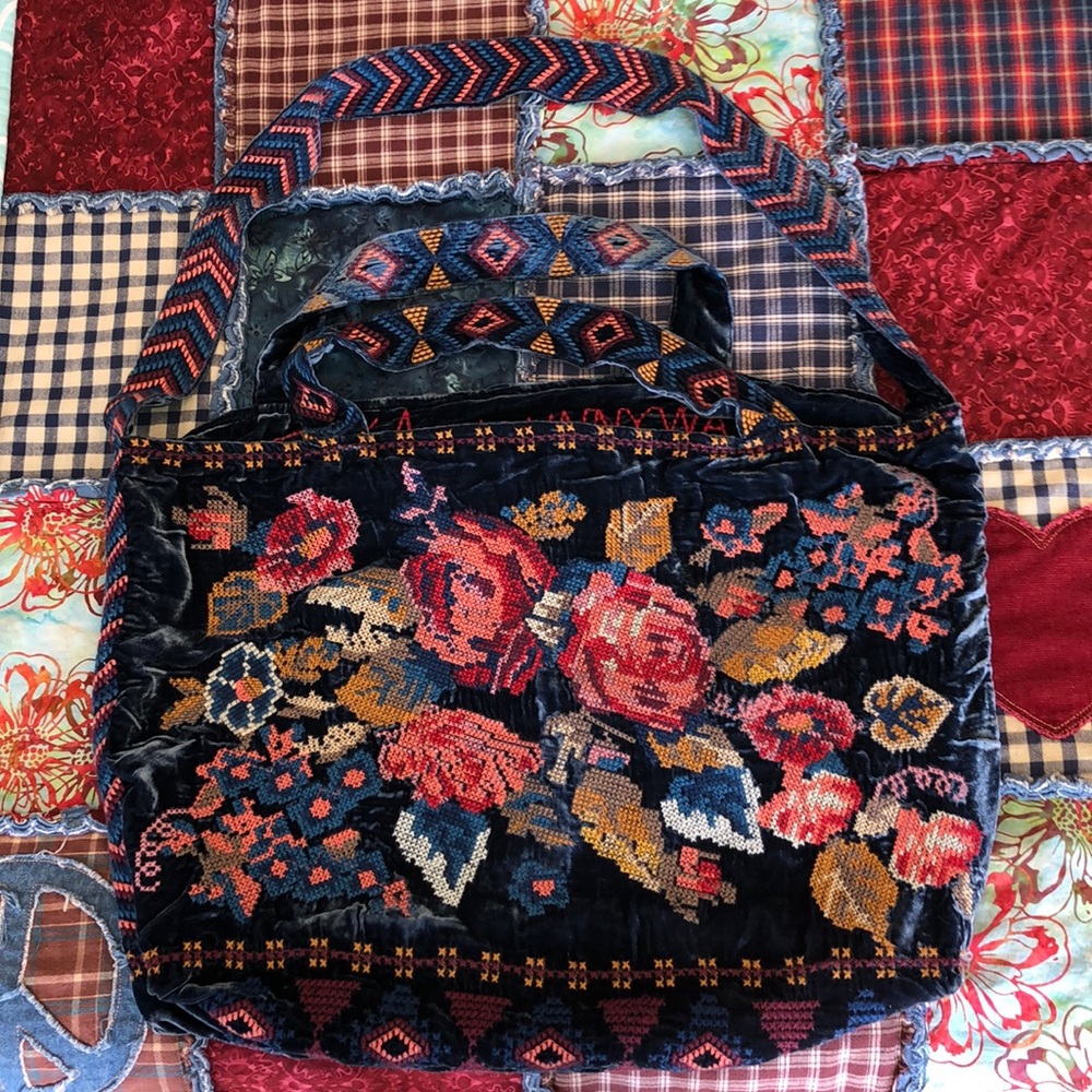 🎉HP🎉 Johnny Was JWLA Boho Velvet Tapestry Bag